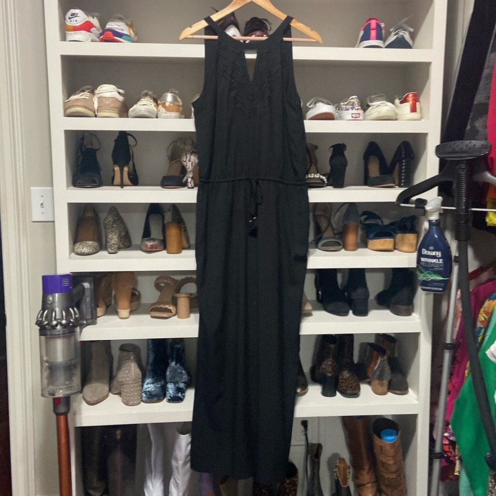 🖤 Banana Republic black jumpsuit